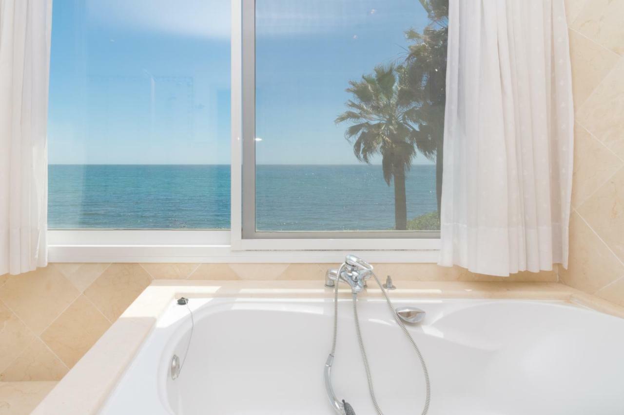 Urb Playa Azul 24 Villa Estepona Ngoại thất bức ảnh
