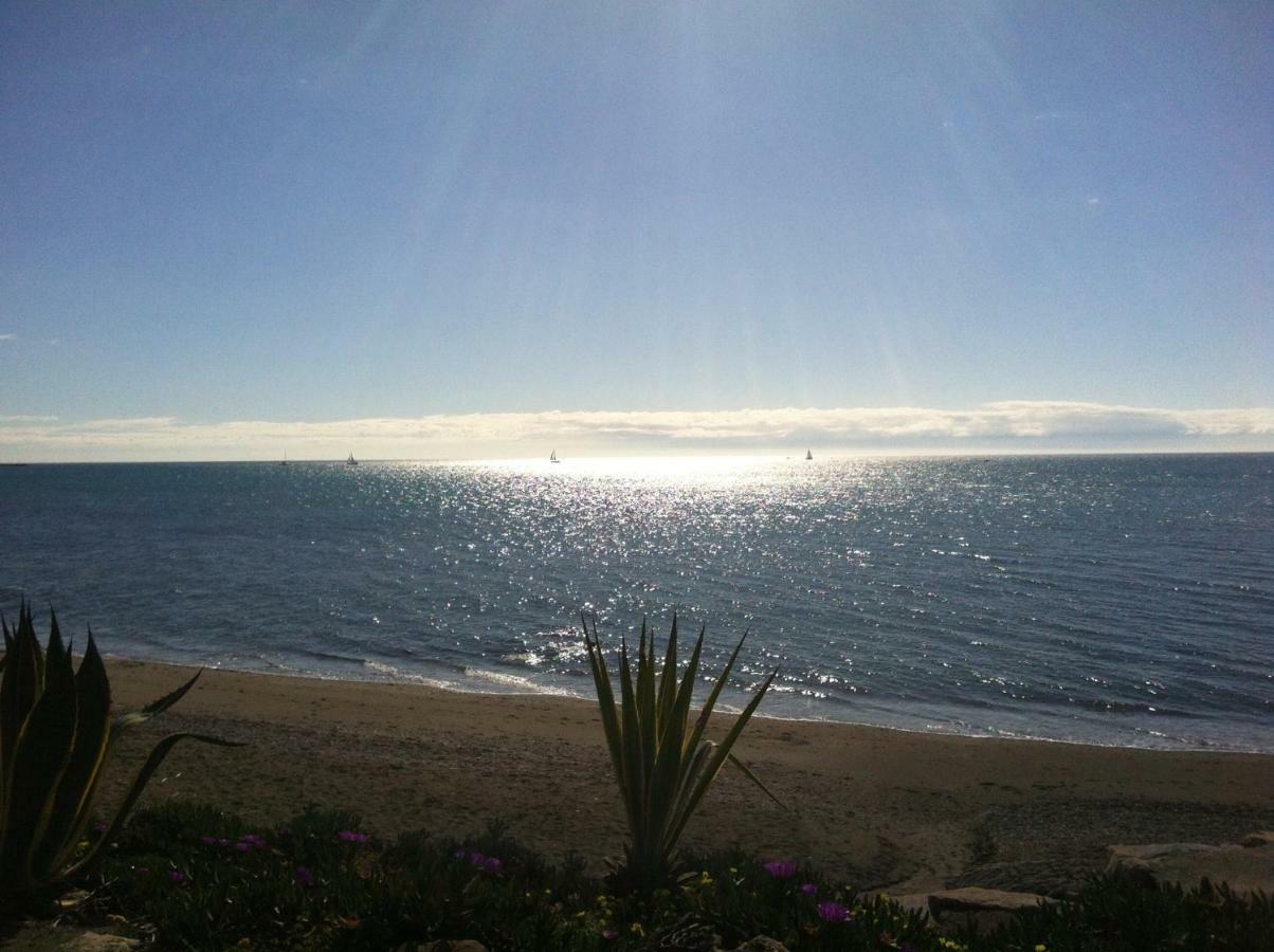 Urb Playa Azul 24 Villa Estepona Ngoại thất bức ảnh