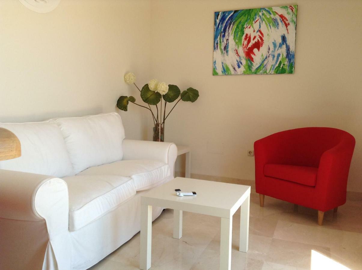 Urb Playa Azul 24 Villa Estepona Ngoại thất bức ảnh