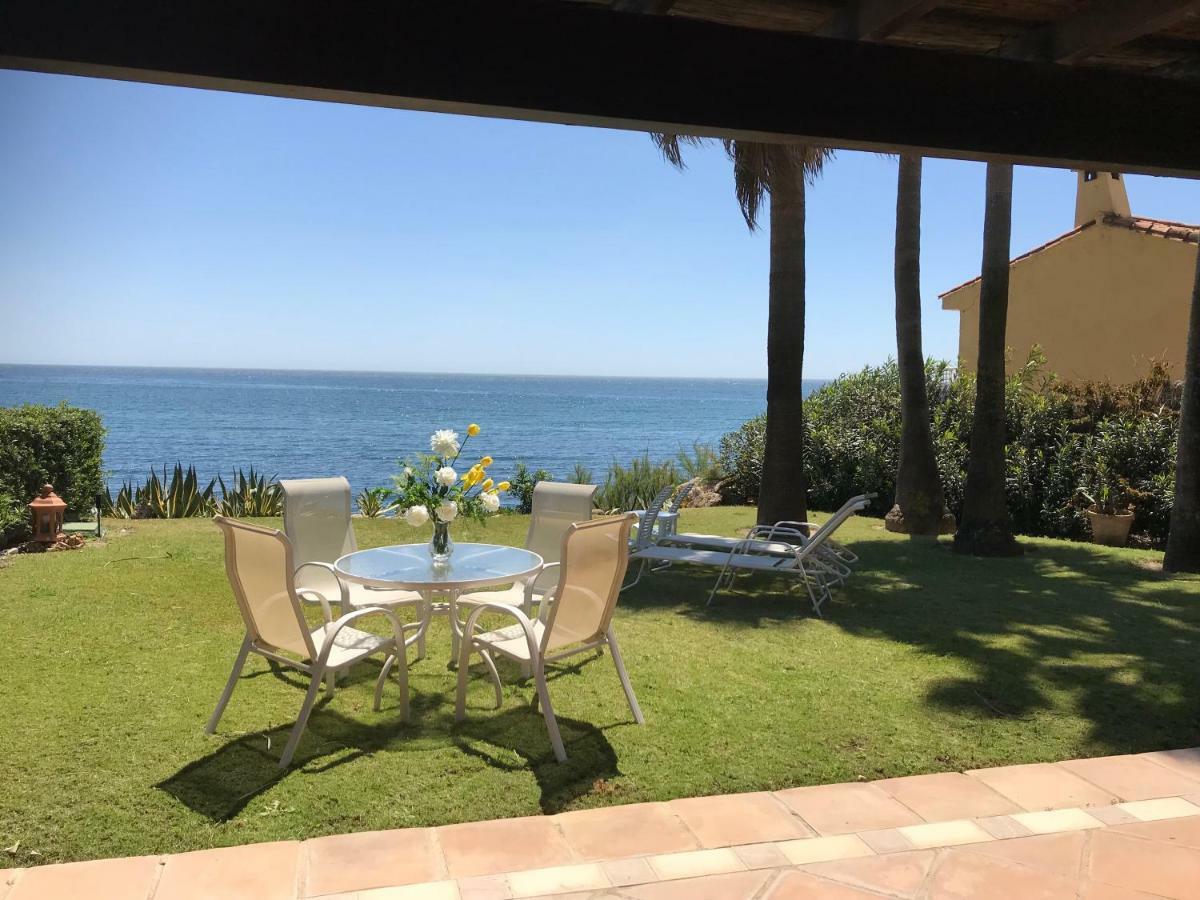 Urb Playa Azul 24 Villa Estepona Ngoại thất bức ảnh