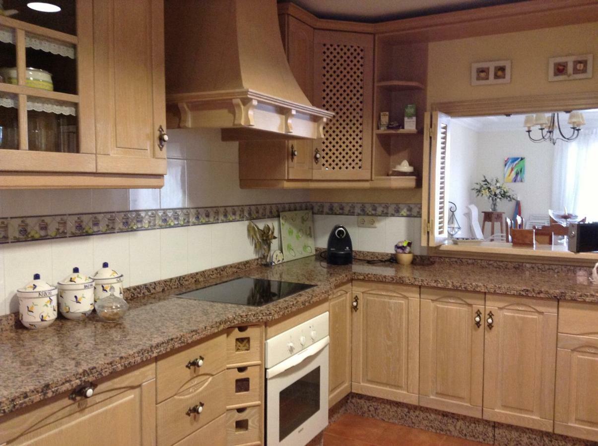 Urb Playa Azul 24 Villa Estepona Ngoại thất bức ảnh