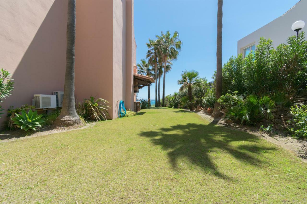 Urb Playa Azul 24 Villa Estepona Ngoại thất bức ảnh